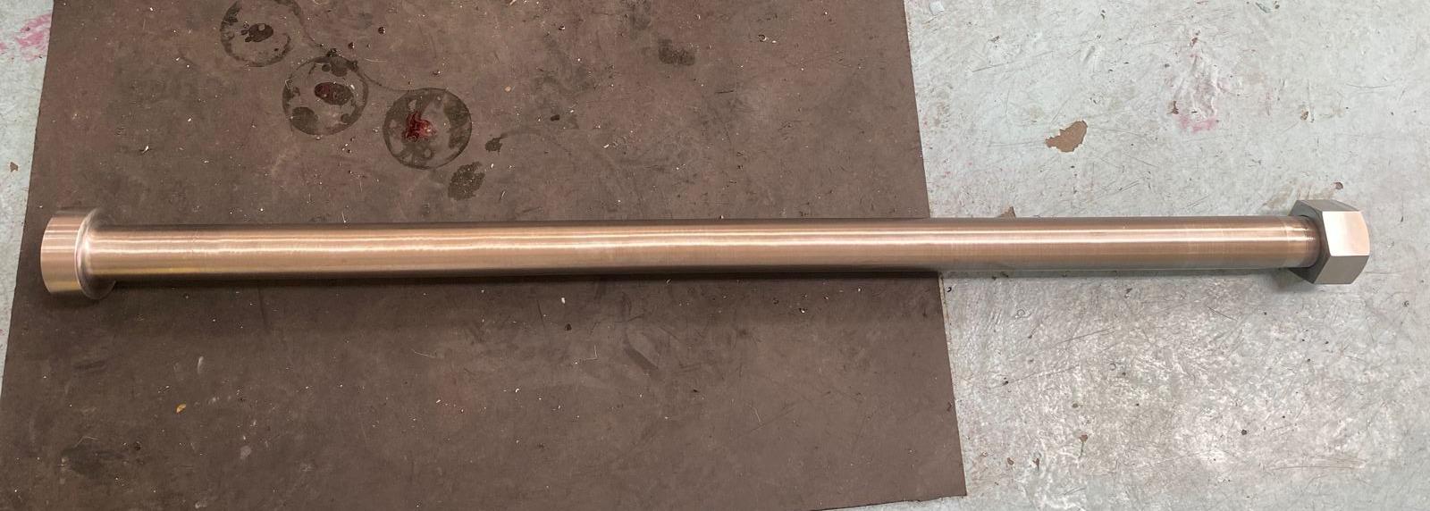 1 SET BOLT SHAFT + NUT.jpeg